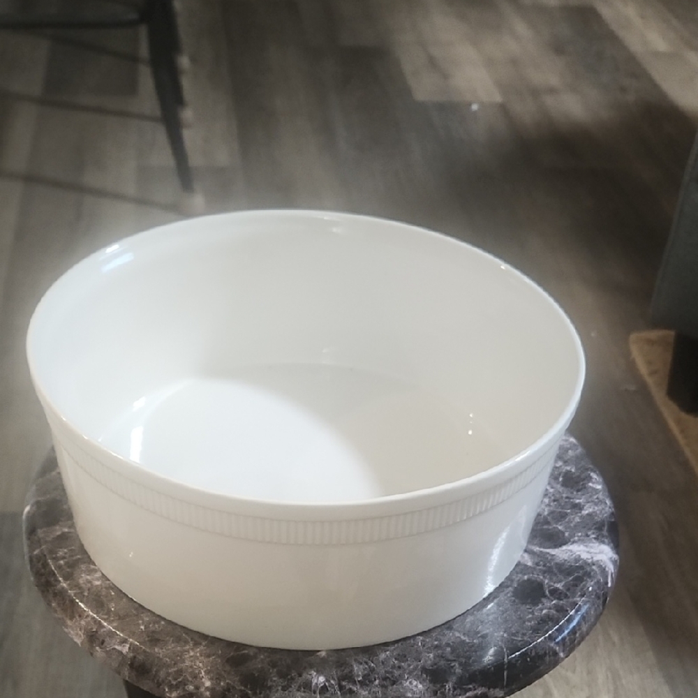 Collectible vintage ceramic casserole dish made in Germany By Seltmann Weiden.